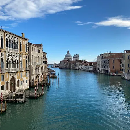 Wow Garden In The Heart Of Venecia Exterior foto