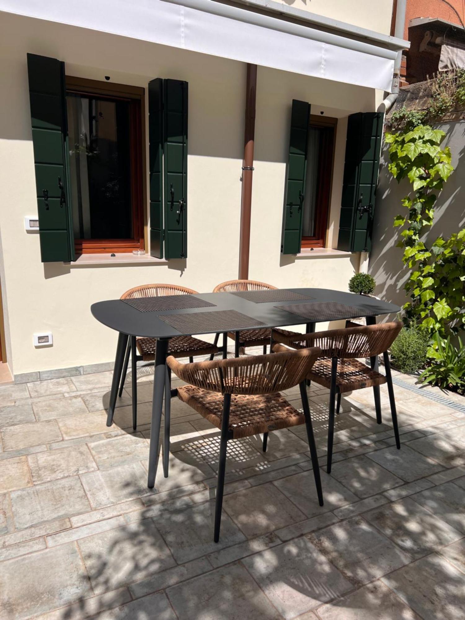 Apartamento Wow Garden In The Heart Of